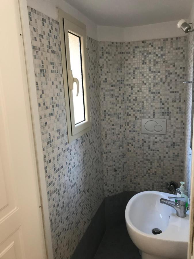 Harmony Coliseum Apartment Rom